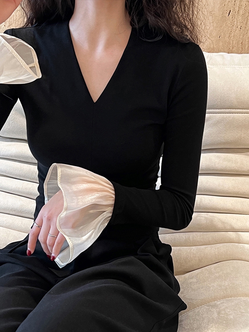 V领针织T恤打底衫拼接喇叭袖