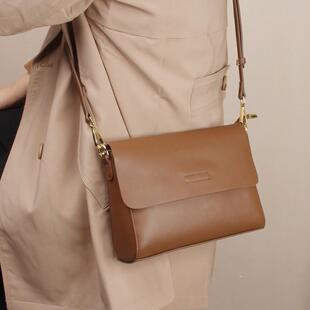 真皮斜挎包女包包女式2025新款时尚妈妈单肩休闲牛皮小包软皮女款