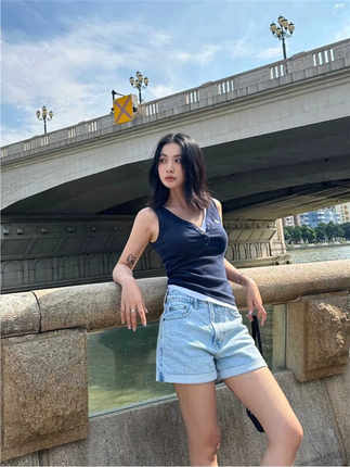 AF女背心恤无袖螺纹打底衫小鹿刺绣夏季新品修身百搭辣妹针织上衣