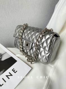 SEOULCHIC 高级感腋下小方包2023新款时髦粗链条金属感单肩斜挎包