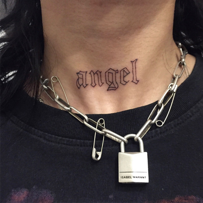 喵小姐纹身贴 欧美英文花体字angel(天使)暗黑小图脖子纹身贴