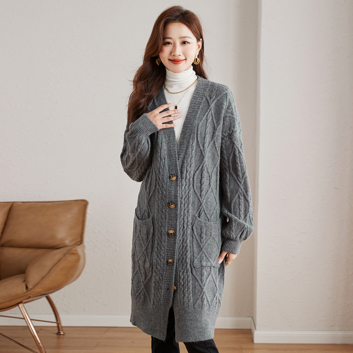 慵懒风宽松保暖毛衣中长款针织衫