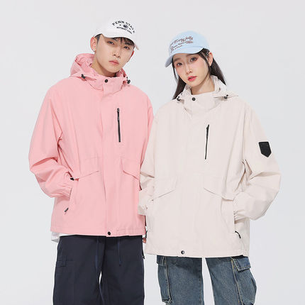 NOT UGLY店铺叁佰TTBRO户外连帽情侣防水冲锋衣工装宽松夹克外套