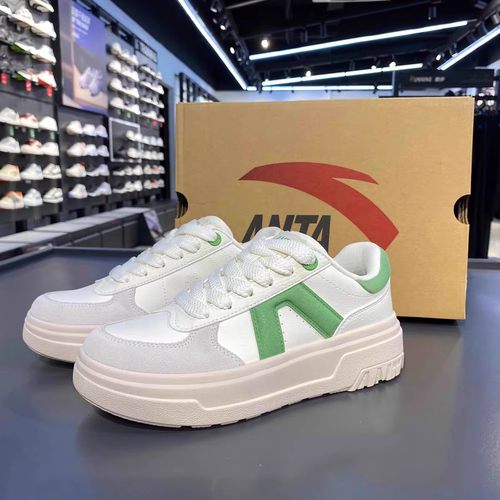 安踏厚底板鞋女小白鞋板鞋