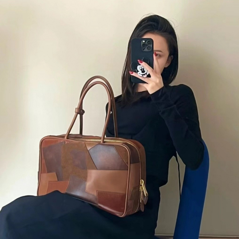 新款秀场拼皮撞色公文包保龄球单