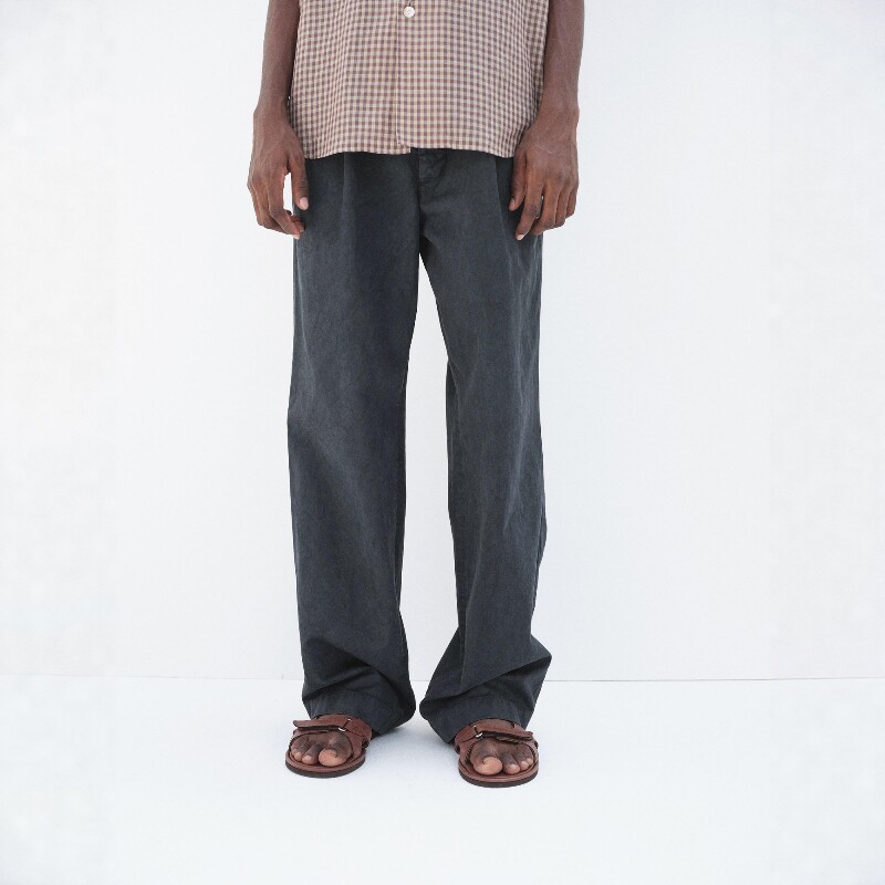 AURALEE LIGHT CHINO ONE-TUCK PANTS 26SS 件染双褶卡其布休闲裤