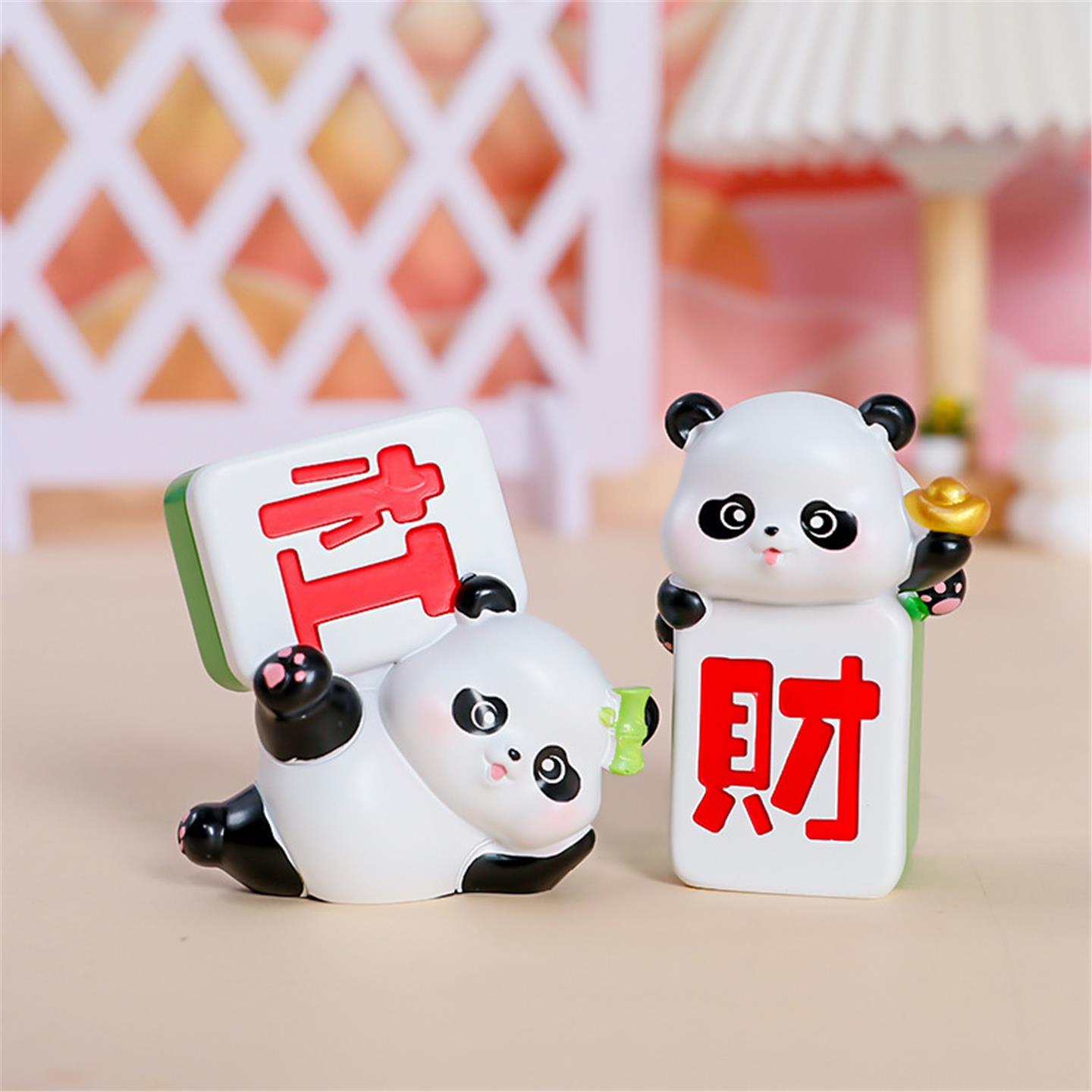 可爱麻将熊猫卡通公仔桌面摆件创意发财送人小礼物办公室玄关装饰