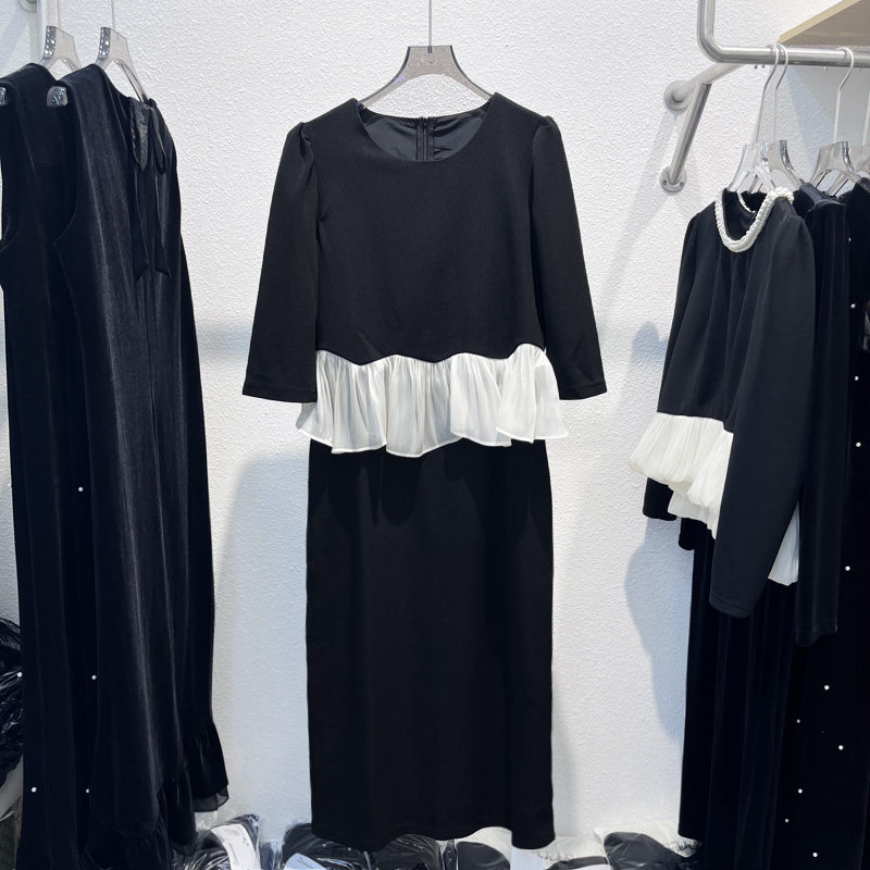 欧洲站中袖连衣裙女春夏季新款五分袖中长款裙子洋气百搭黑色裙