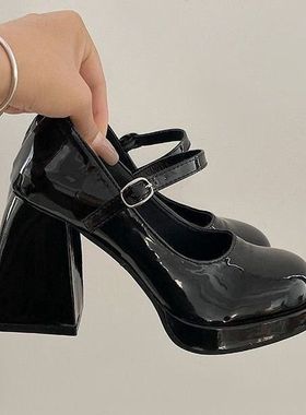 法式黑色圆头玛丽珍鞋粗跟单鞋防水台高跟鞋一字扣带女鞋2025春秋