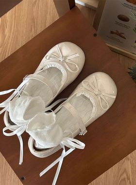 白色厚底法式玛丽珍女鞋2024春秋季新款小皮鞋复古粗跟浅口单鞋女