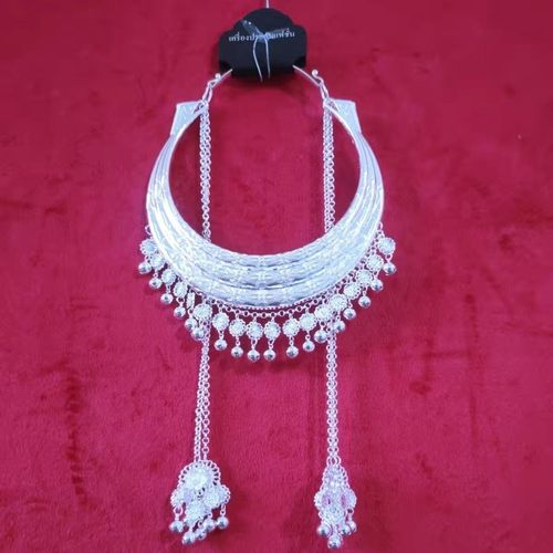 新款民族风苗银项圈项链少数民族舞蹈配饰百搭配颈部饰品苗族侗族