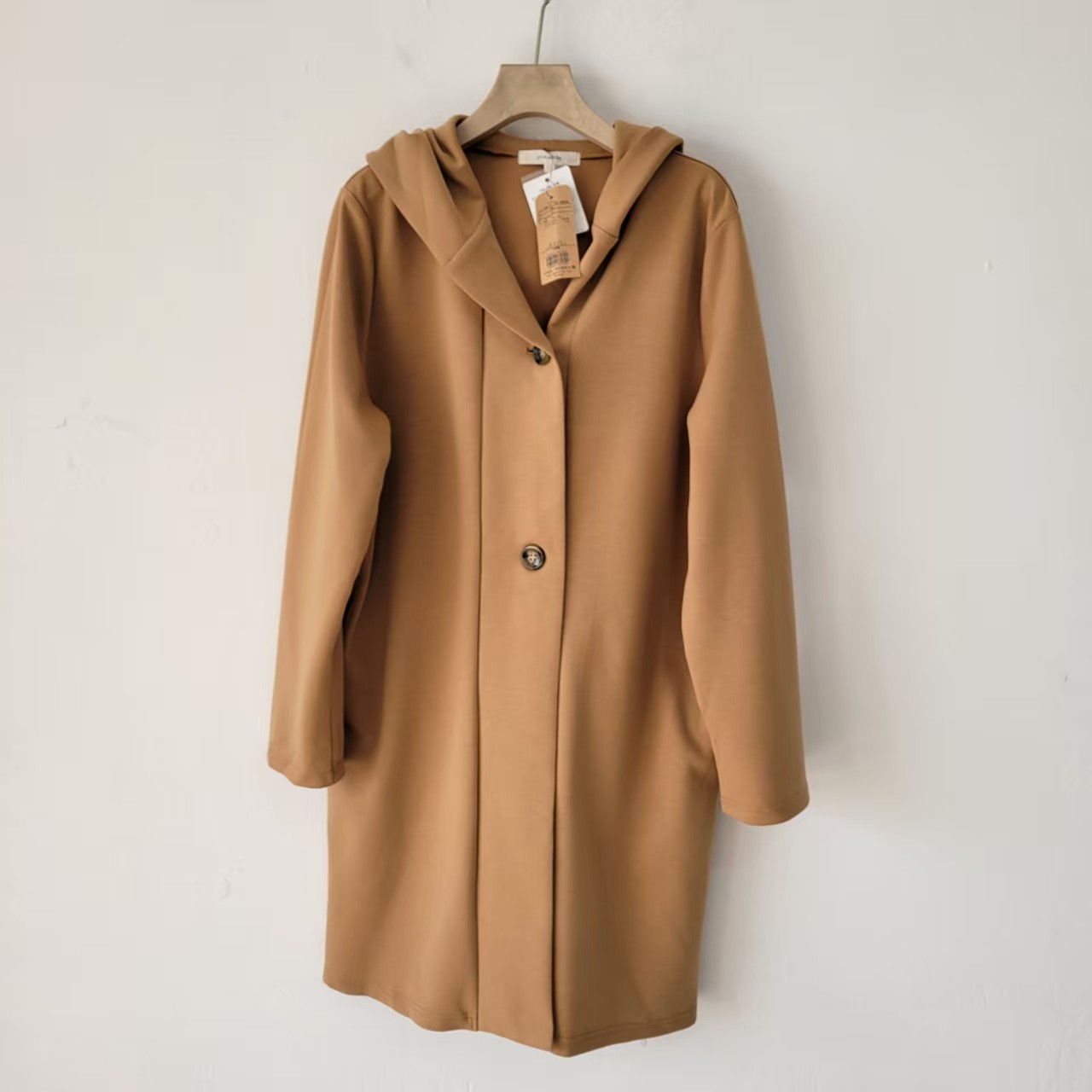 日单春秋季纯色简约风连帽大衣女休闲单排扣中长款百搭通勤女外套