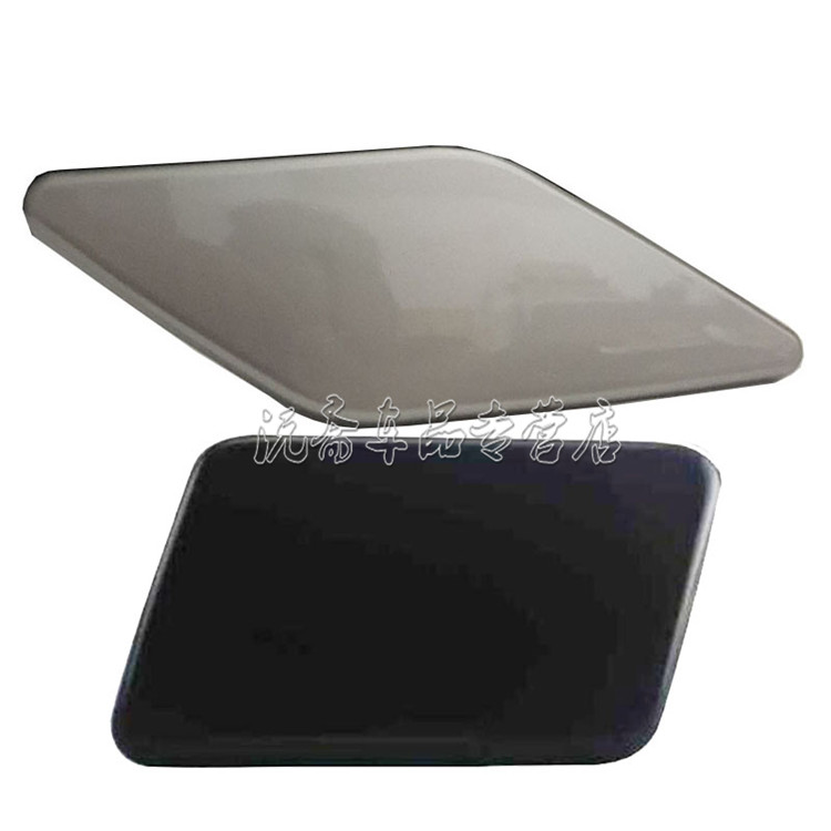 08-12新天籁15天清洗大灯喷水盖