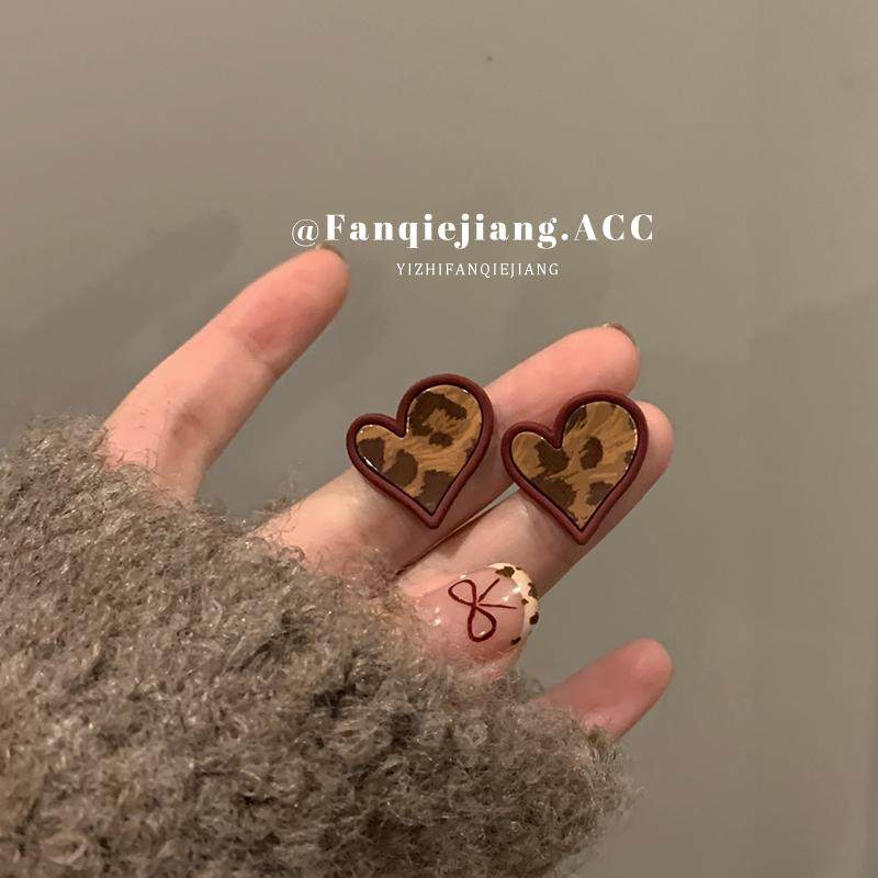一只番茄酱法式复古安克拉红爱心豹纹耳环耳钉女,饰品/流行首饰/时尚饰品新,耳环,淘宝优惠券,粉丝福利购,淘宝优惠卷