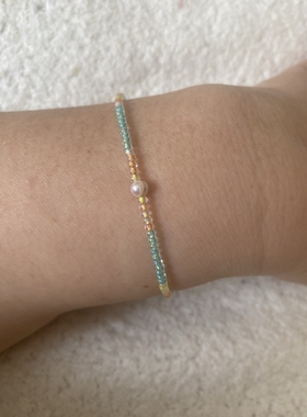 粉红粉蓝珍珠小米珠手环买两条送一条