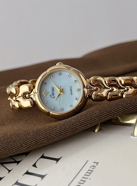 Cacaxi 新款简约中古手表女款轻奢潮流手链式女士气质石英表 A266