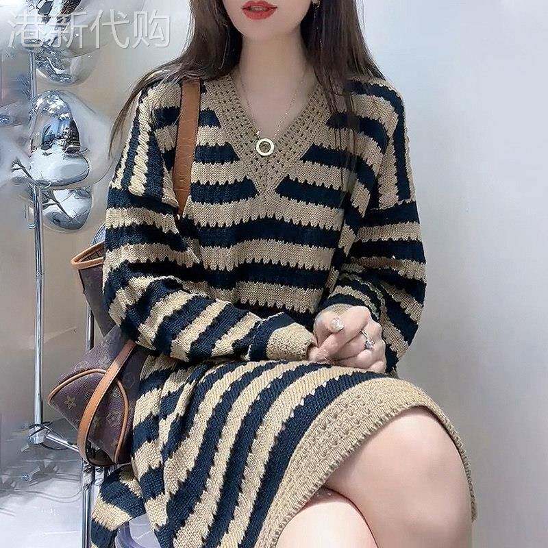 条纹针织连衣裙女春秋季欧货慵懒风配大衣长袖打底裙中长款毛衣裙
