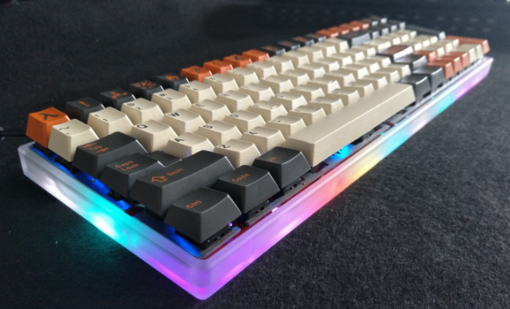 客制化铝合金机械键盘