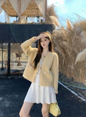 实拍 2025秋季新款高级感上衣小香风防水貂绒长袖开衫外套女