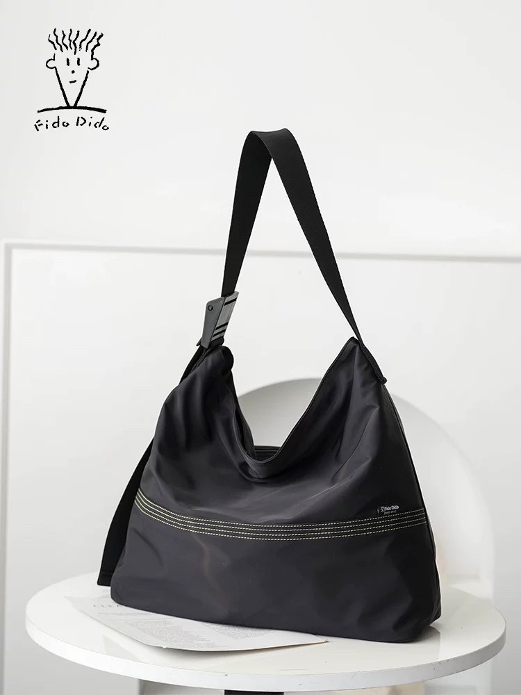 菲都狄都单肩斜挎包女新款大容量牛津布包休闲百搭妈妈帆布包