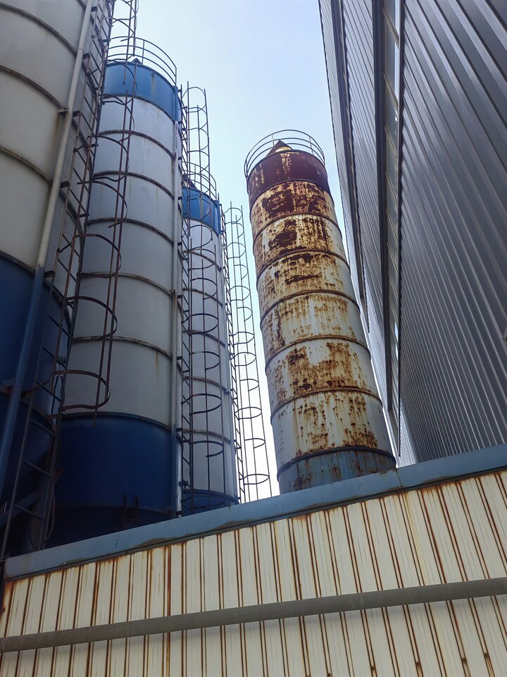 4月4日滨州市土地使用权及地上建筑物、机器设备网络拍卖公告