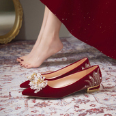 粗跟平底孕妇不累脚 女秀禾婚纱两穿红色尖头结婚新娘鞋 法式 主婚鞋