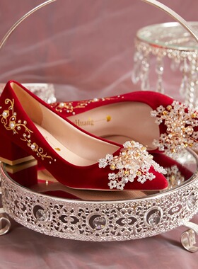 粗跟婚鞋女秀禾婚纱两穿新娘鞋2026年新款中式红色高跟鞋孕妇可穿