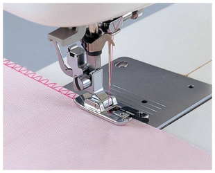 重机蝴蝶胜家家用多功能缝纫机压布脚厚料锁边布边缝包边拷边压脚