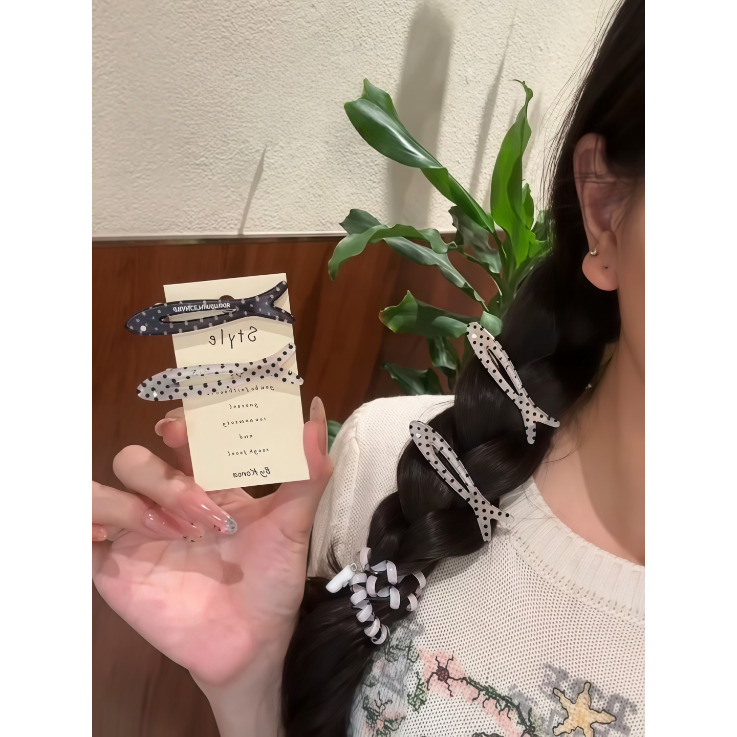 法式波点小鱼形金属夹前额碎发侧边夹简约韩系百搭刘海精致发夹.