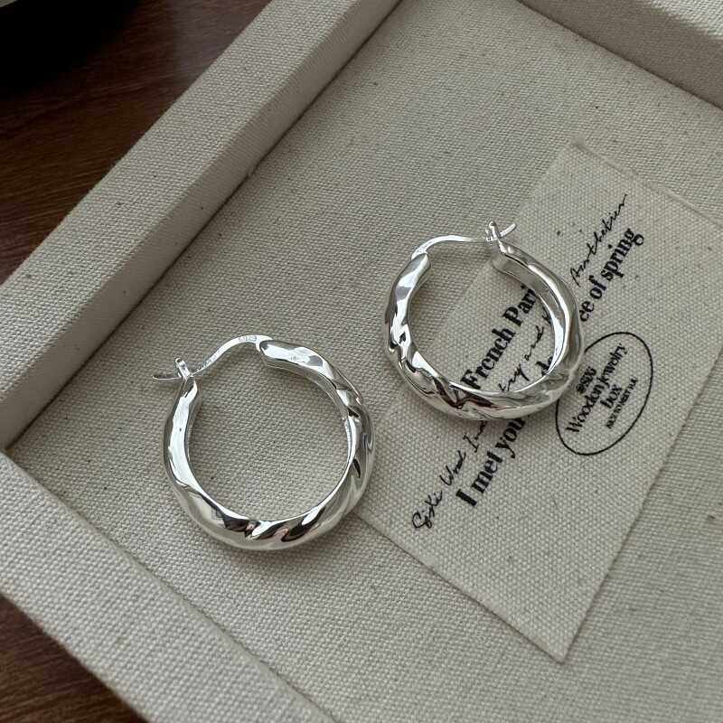 纯银莫比乌斯耳环耳扣不规则肌理感耳圈小众设计重工高级感耳坠,饰品/流行首饰/时尚饰品新,银饰耳饰,淘宝优惠券,粉丝福利购,淘宝优惠卷