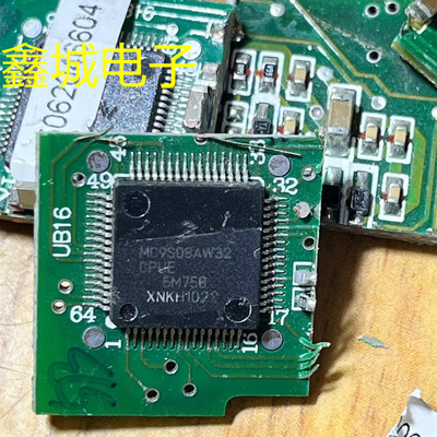 MC9S08AW32CPUE拆机带板 现货库存 价格以咨询为准