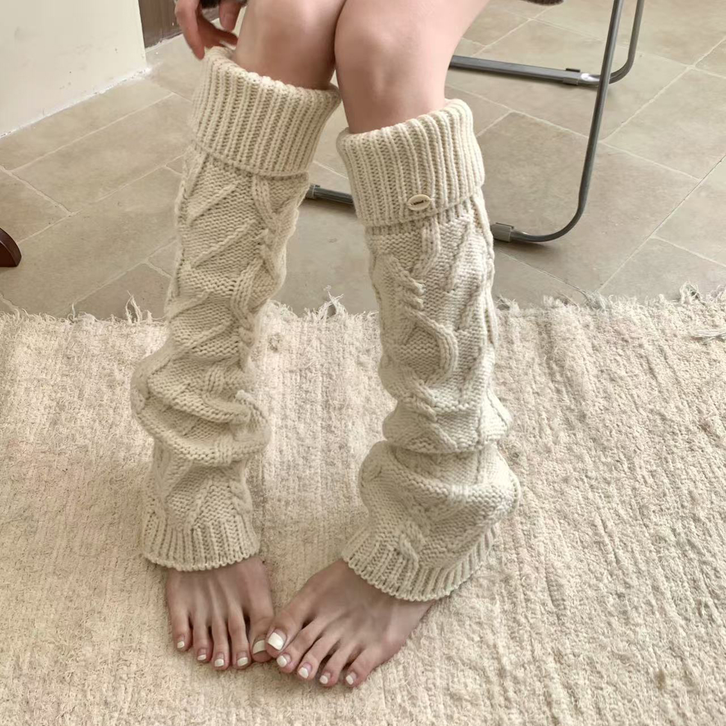 高筒麻花纹单边扣针织堆堆袜