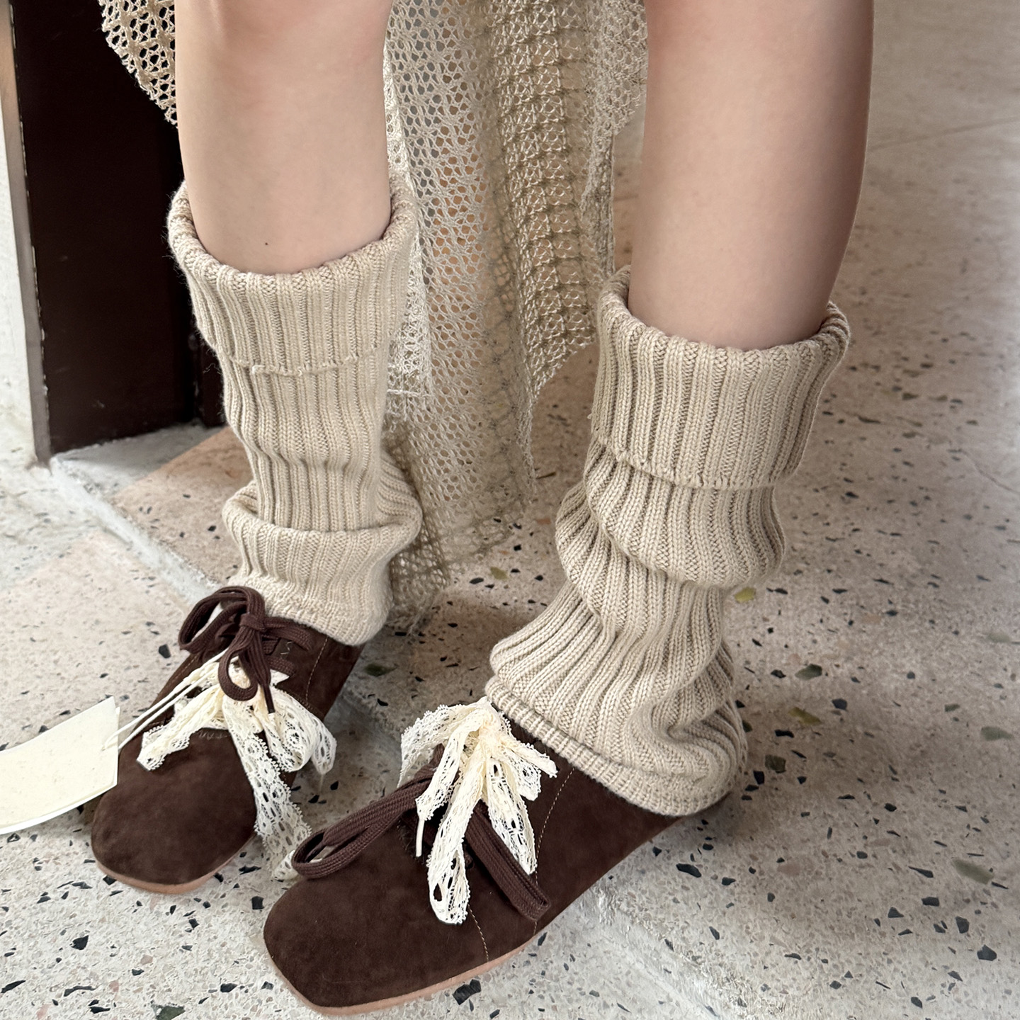 浅咖色羊毛袜套纯色翻边