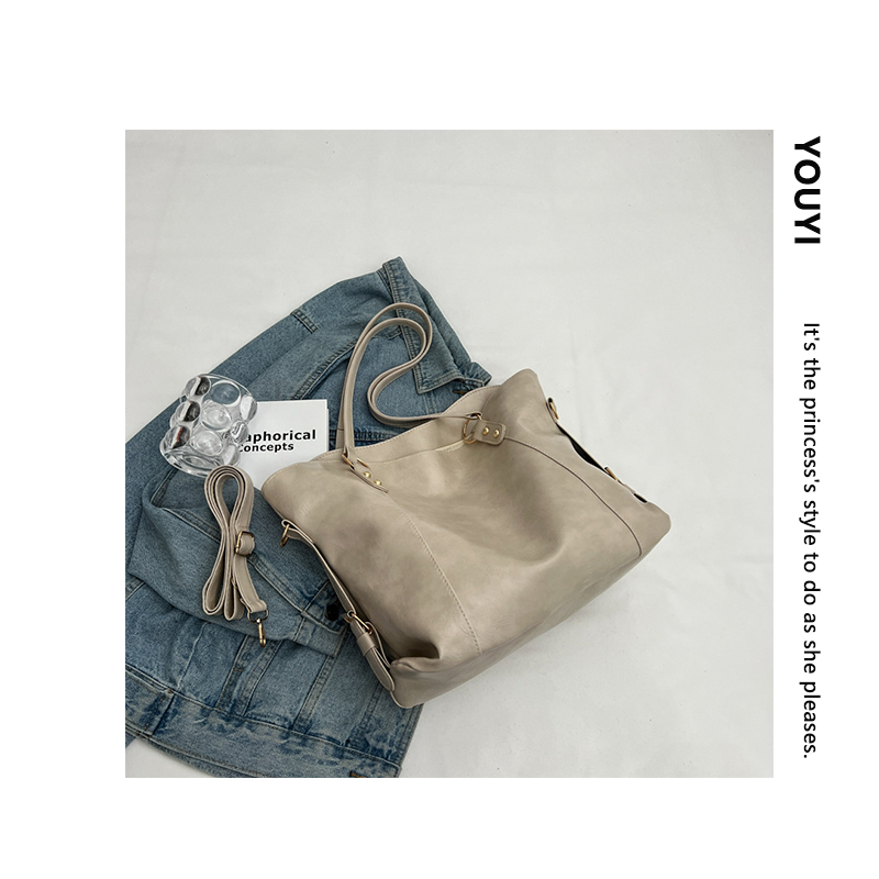 高级松弛感质感通勤大包