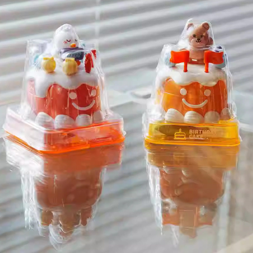 叮小马圣诞节整蛊小蛋糕系列果汁味软糖多款趣味玩具儿童软糖零食
