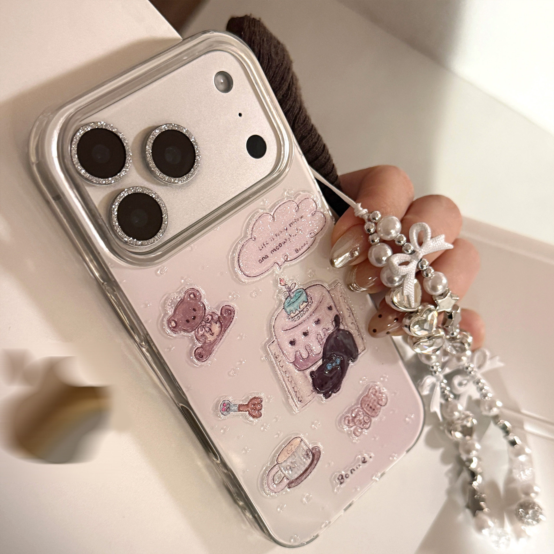 少女心渐变紫闪粉小熊适用苹果17promax手机壳iPhone16pro带爱心珍珠挂绳15高颜值14韩系小众13/12防摔保护套