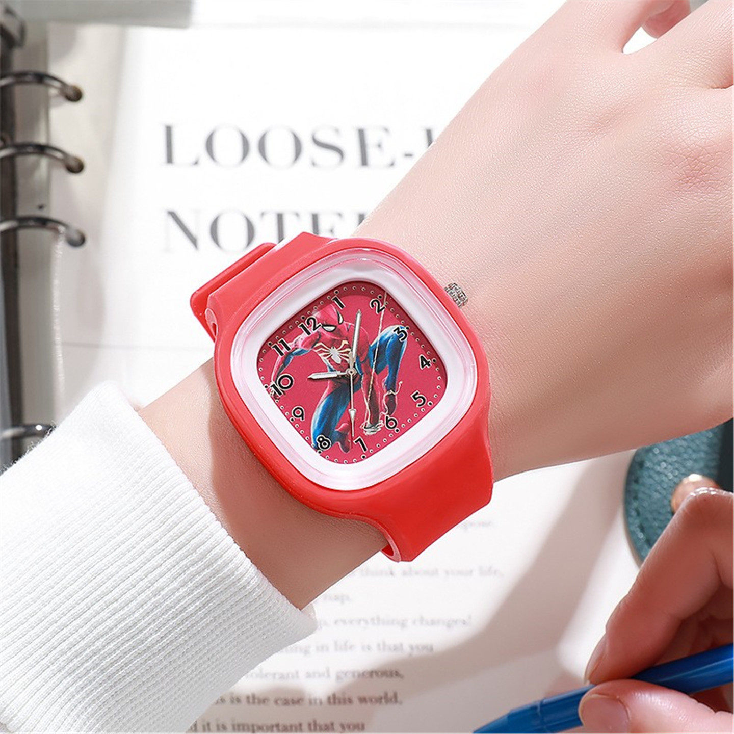 儿童手表男孩卡通蜘蛛侠腕表