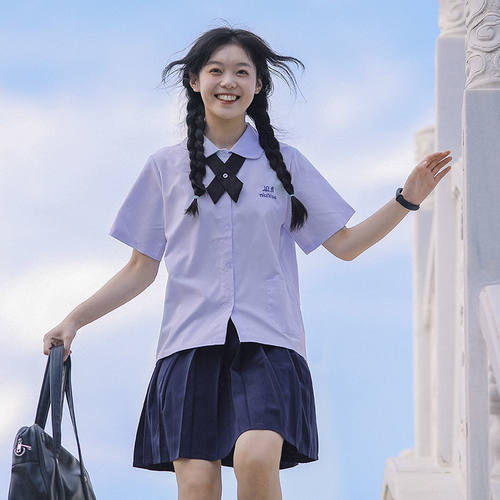 租学生制服校服泰国运动会入场