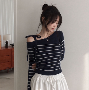韩国正品代购春季新款露肩系带条纹针织衫女设计感减龄上衣毛衣