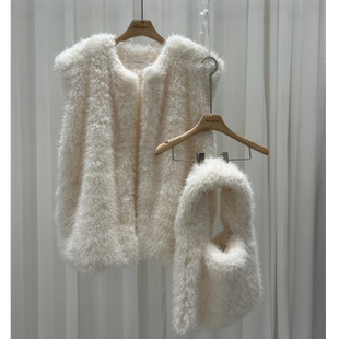 PLUM Q韩国正品 2025毛马甲女短款 SAY 代购 毛毛马夹 YOU