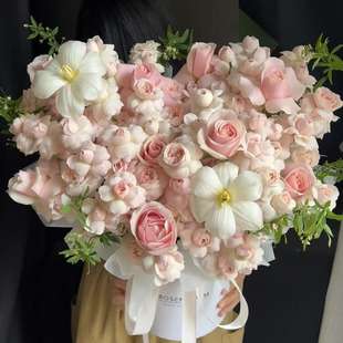 【小时达】99朵仙子之吻玫瑰抱抱桶鲜花速递同城生日女友北京成都