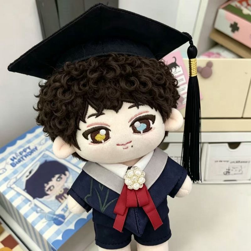 TF家族王橹杰15cm棉花娃娃生日款毕业服学士服玩偶礼物公仔换装服