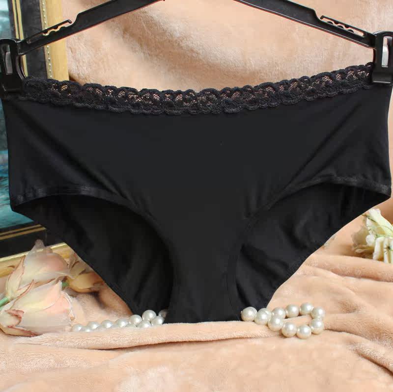 Slip jeunesse sexy en soie Ice - Ref 647361 Image 1