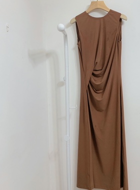 Th太古里同款新品女装 无袖圆领修身针织连衣裙 M0725607