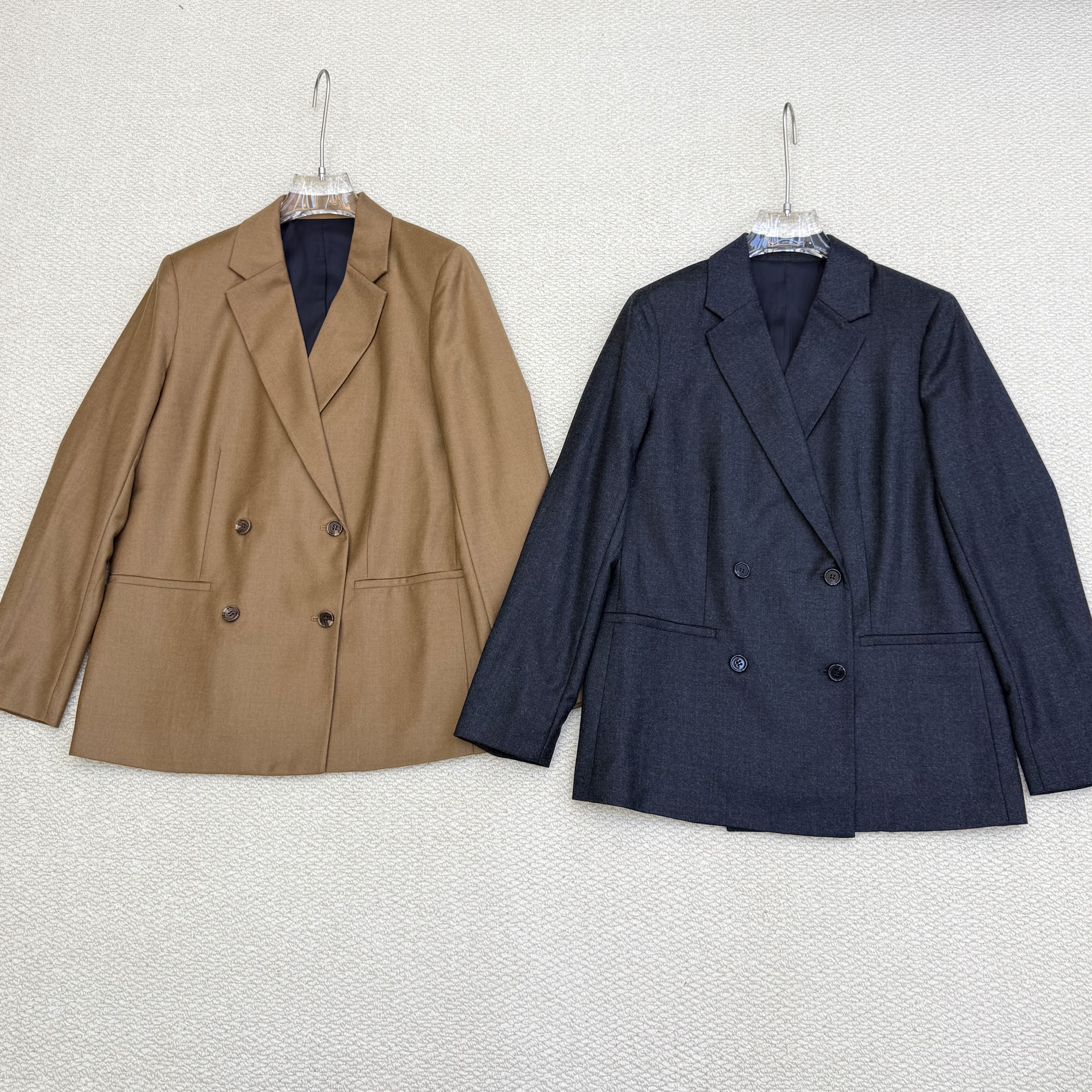 2026秋冬新品 高端通勤法兰绒羊毛双排扣宽松直筒西装P0801127女