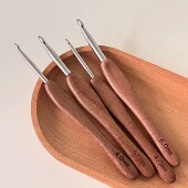 血檀木柄钩针精品不锈钢毛线衣钩手工DIY编织玩偶帽子包包工具新