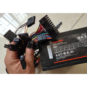 长城电源 双卡王冲锋版GW-6000(80 ) 额定500W 台式机双6PIn 8PIn