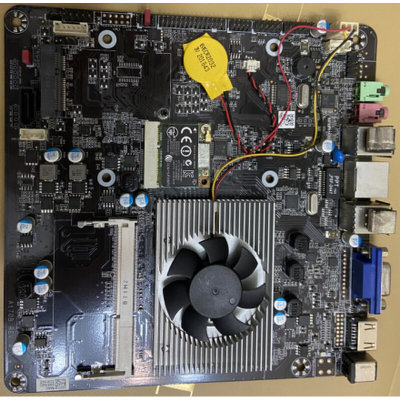 迷你一体机主板 S/N:B-TJ31G-A-18904261 A170B REV:4.0 DDR3内存