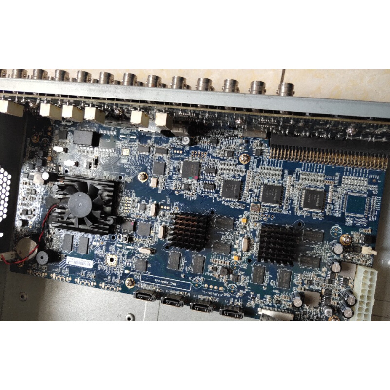 大华硬盘录像机 DH/DVR5424L 24路 模拟高清监控主机 4盘位 现货