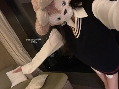 乖乖学院感v领毛衣马甲背心针织